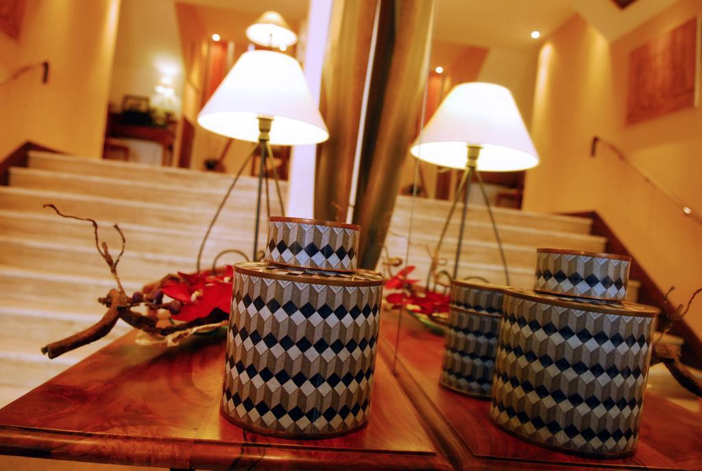 Logis Hotel Orly อาเลส ภายนอก รูปภาพ