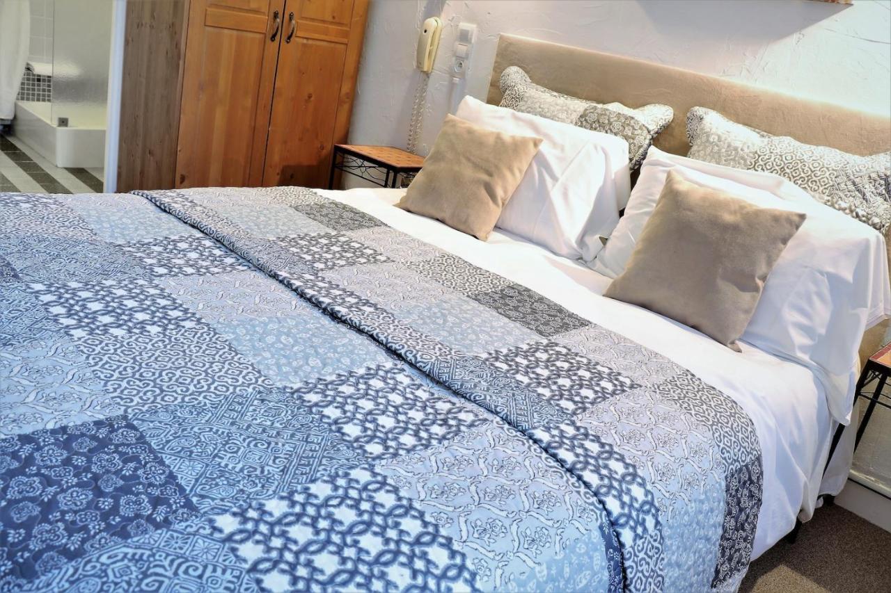Logis Hotel Orly อาเลส ภายนอก รูปภาพ